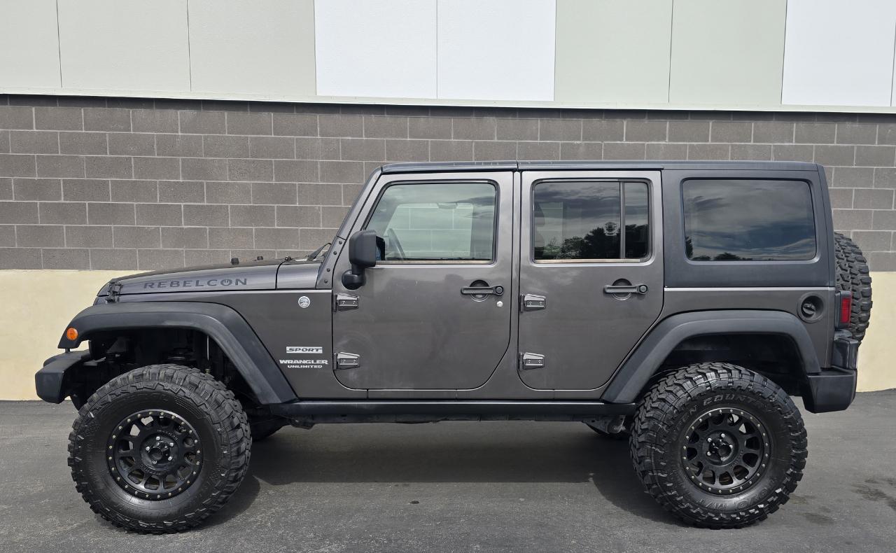 Jeep Wrangler Unlimited Sport 4WD 2014