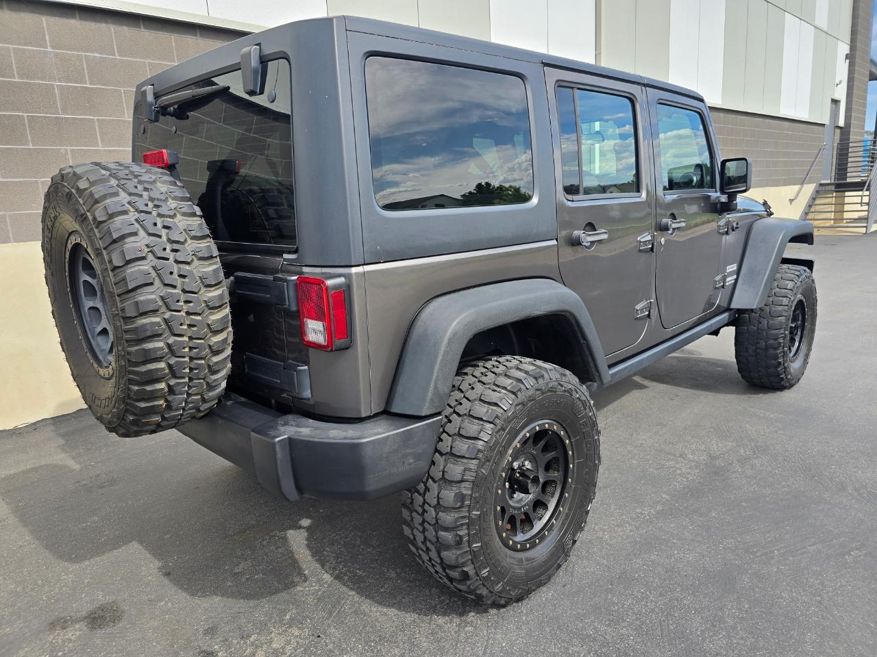 Jeep Wrangler Unlimited Sport 4WD 2014