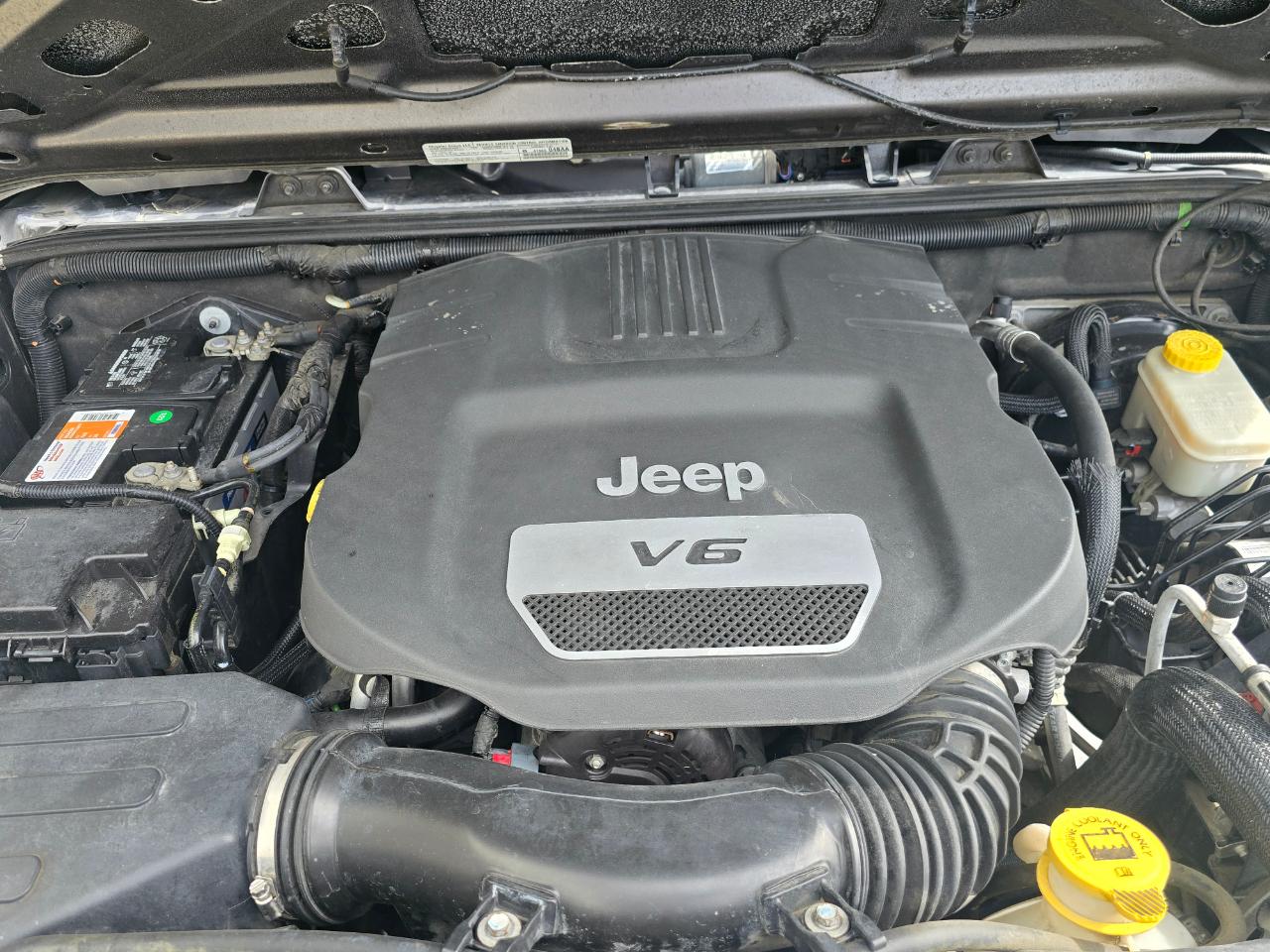 Jeep Wrangler Unlimited Sport 4WD 2014