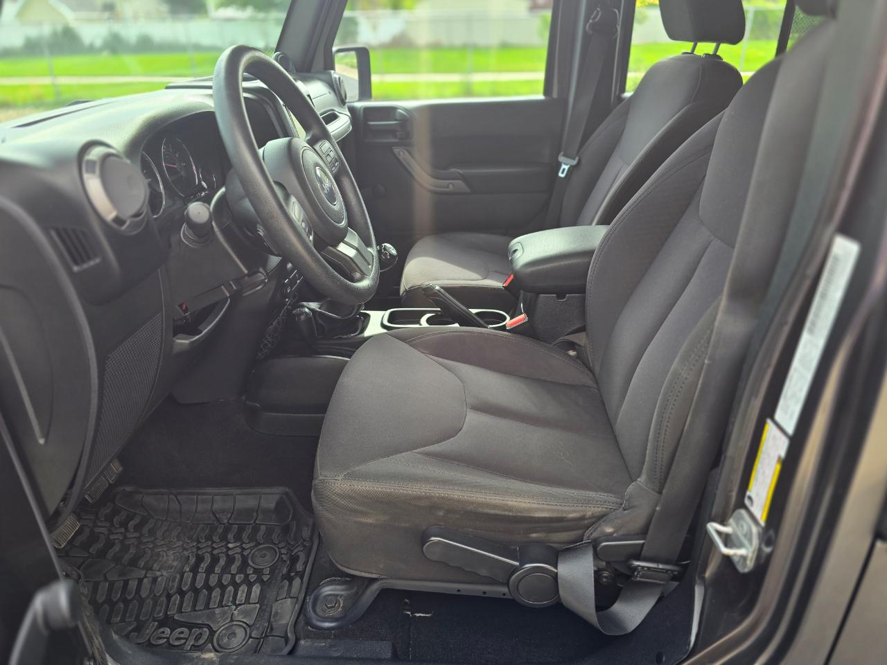 Jeep Wrangler Unlimited Sport 4WD 2014