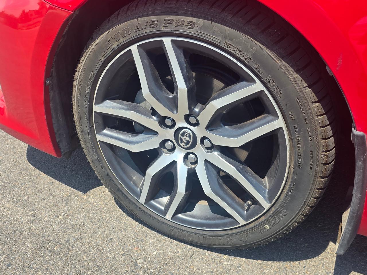 Scion tC Sports Coupe 6-Spd AT 2016