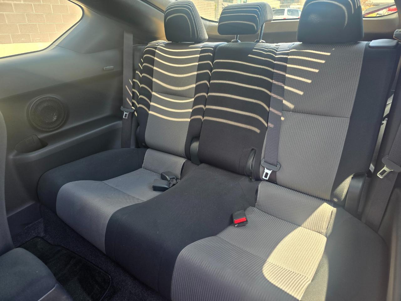 Scion tC Sports Coupe 6-Spd AT 2016