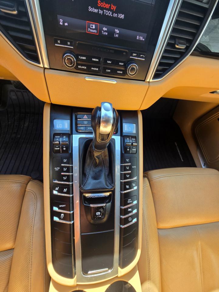 Porsche Macan S 2018