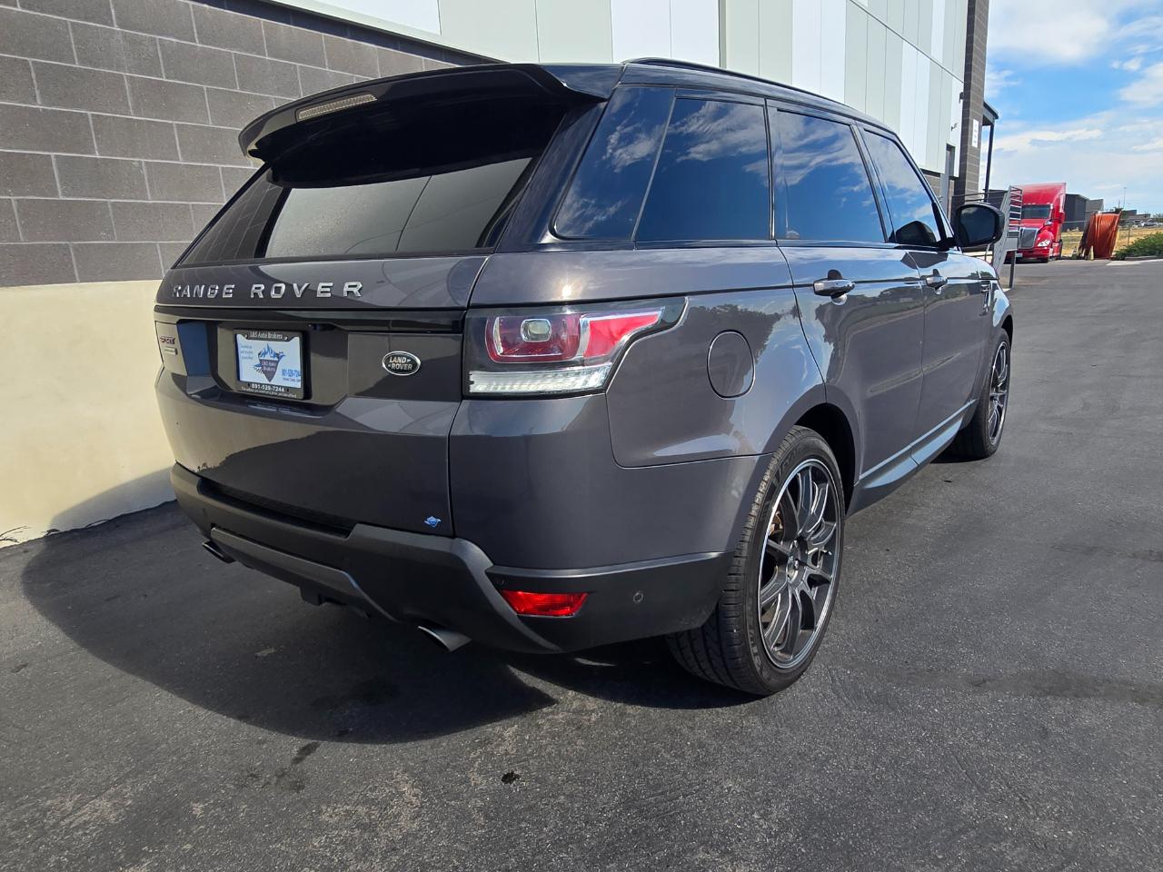 Land Rover Range Rover Sport 5.0L V8 Supercharged 2016
