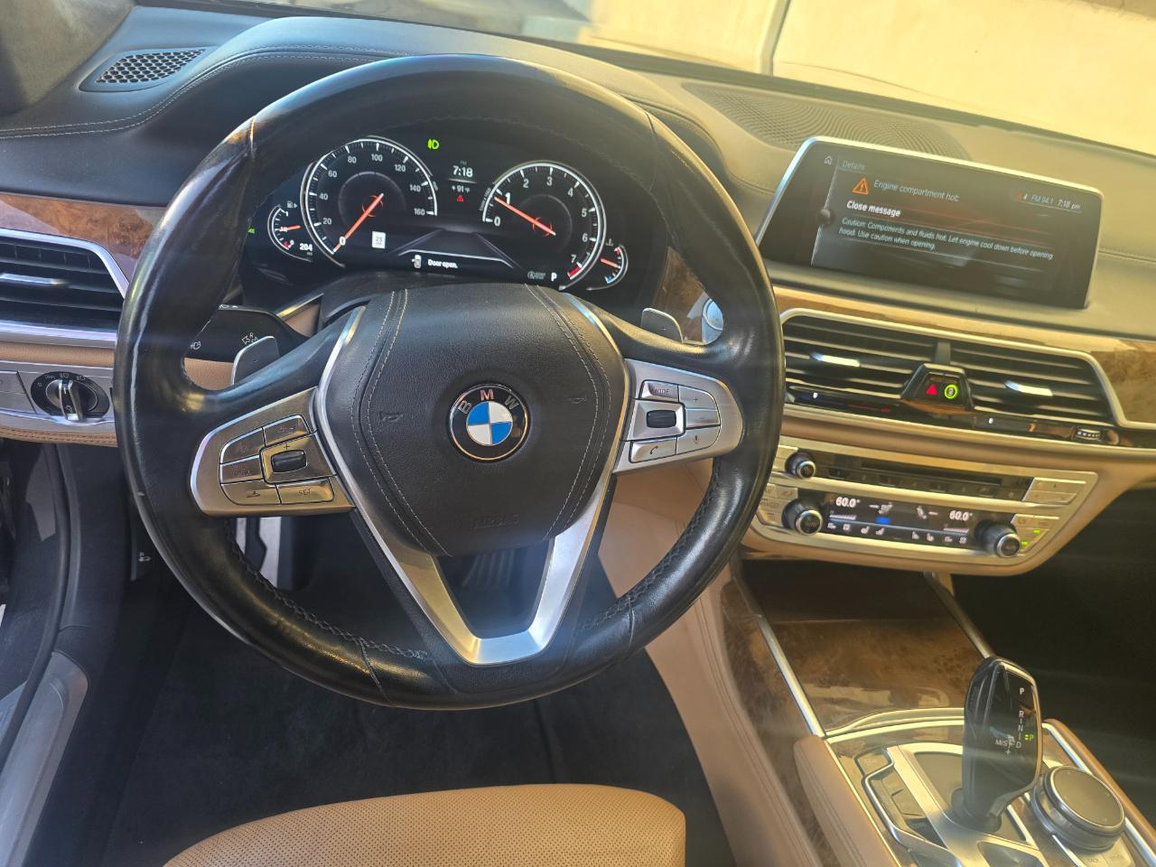 BMW 7-Series 740i 2016