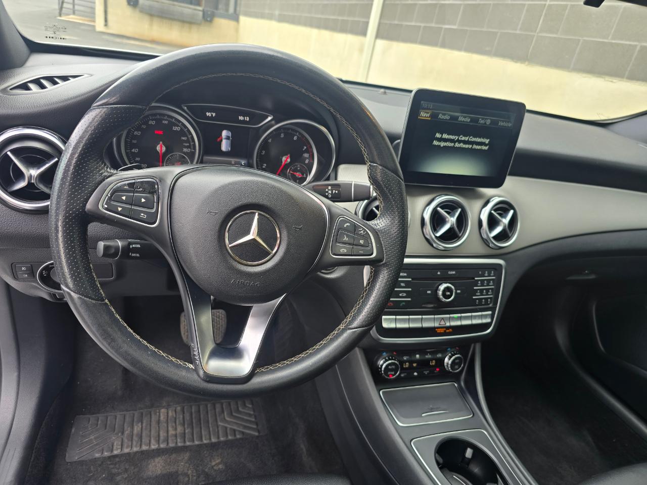 Mercedes-Benz GLA-Class GLA250 4MATIC 2018