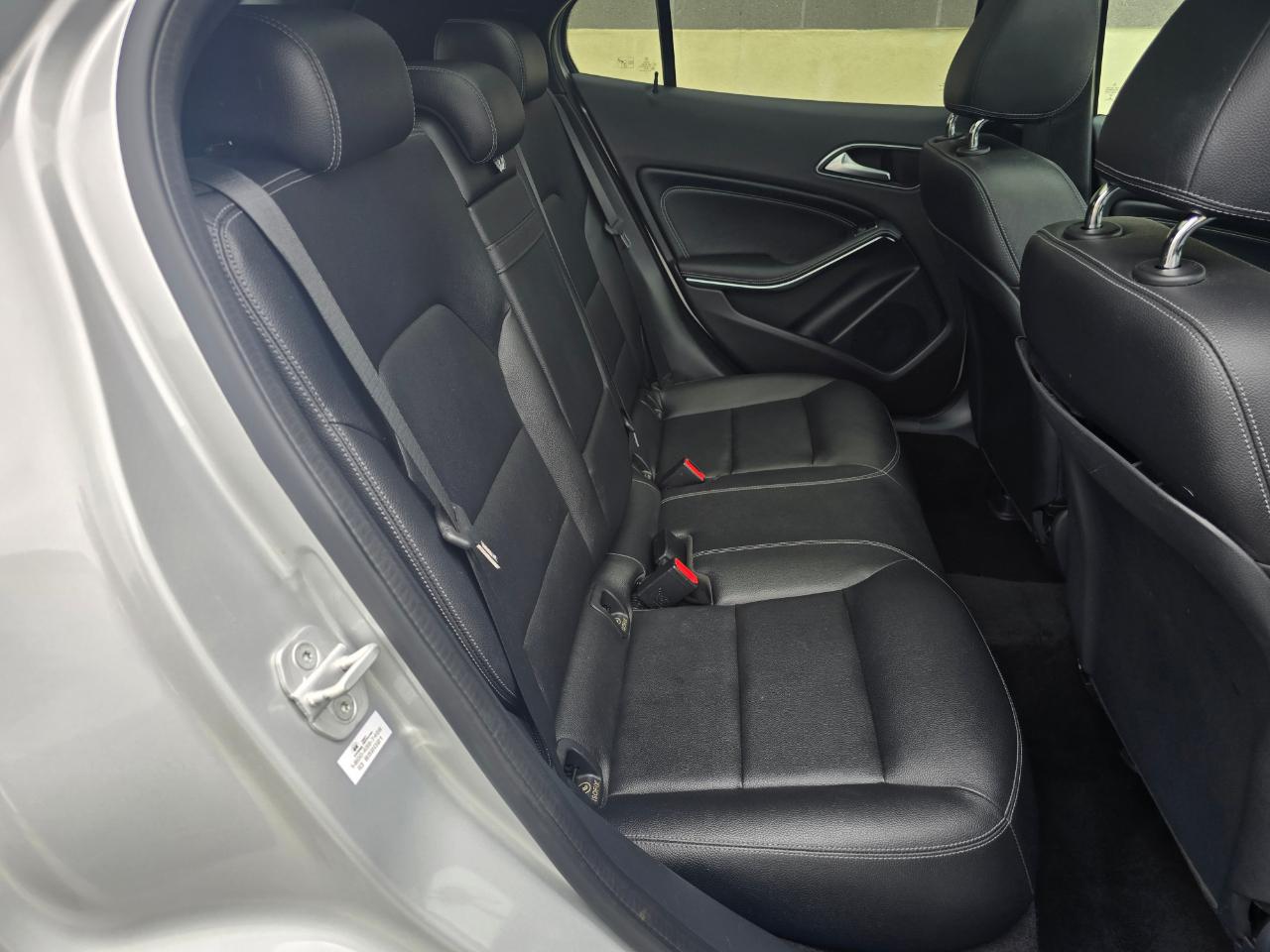 Mercedes-Benz GLA-Class GLA250 4MATIC 2018