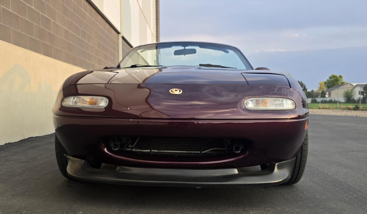 Mazda MX-5 Miata 2dr Conv M-Edition Manual 1995