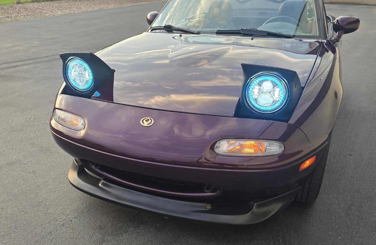 Mazda MX-5 Miata 2dr Conv M-Edition Manual 1995