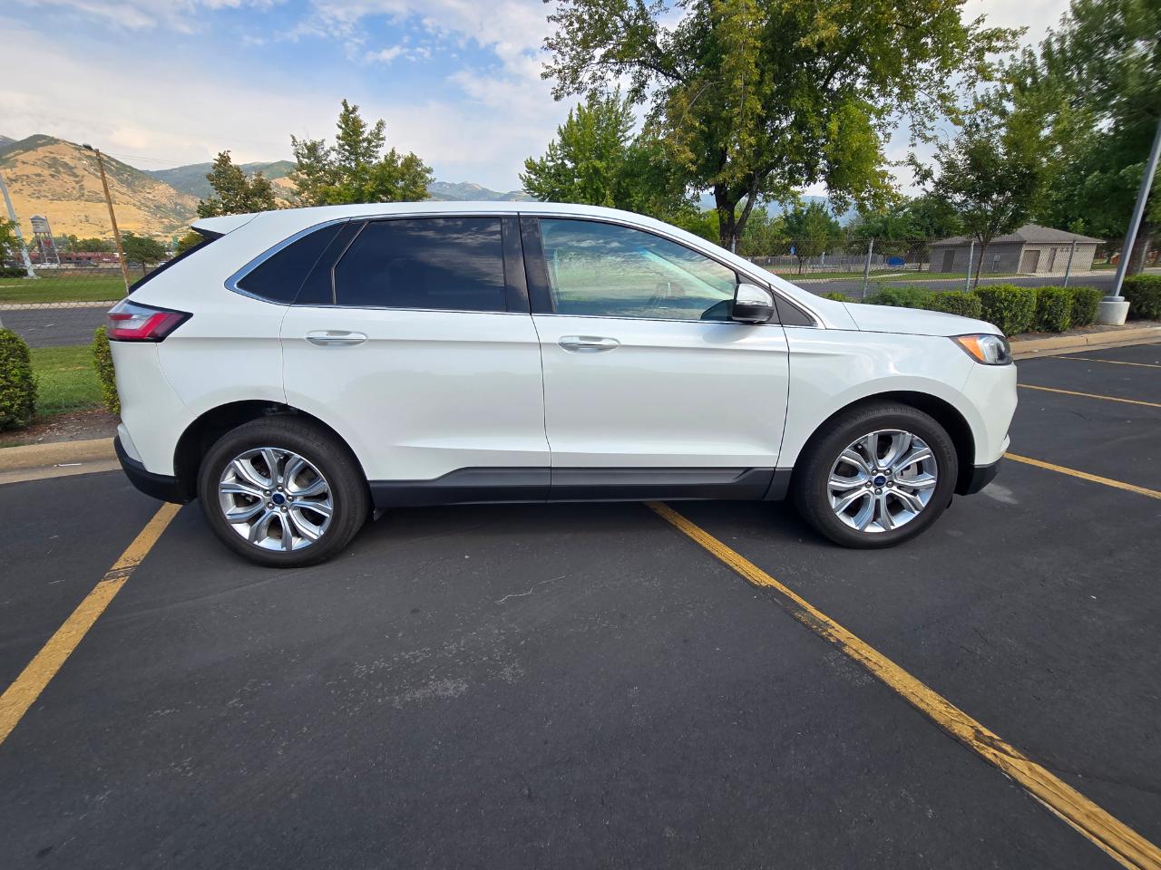 Ford Edge Titanium 2023