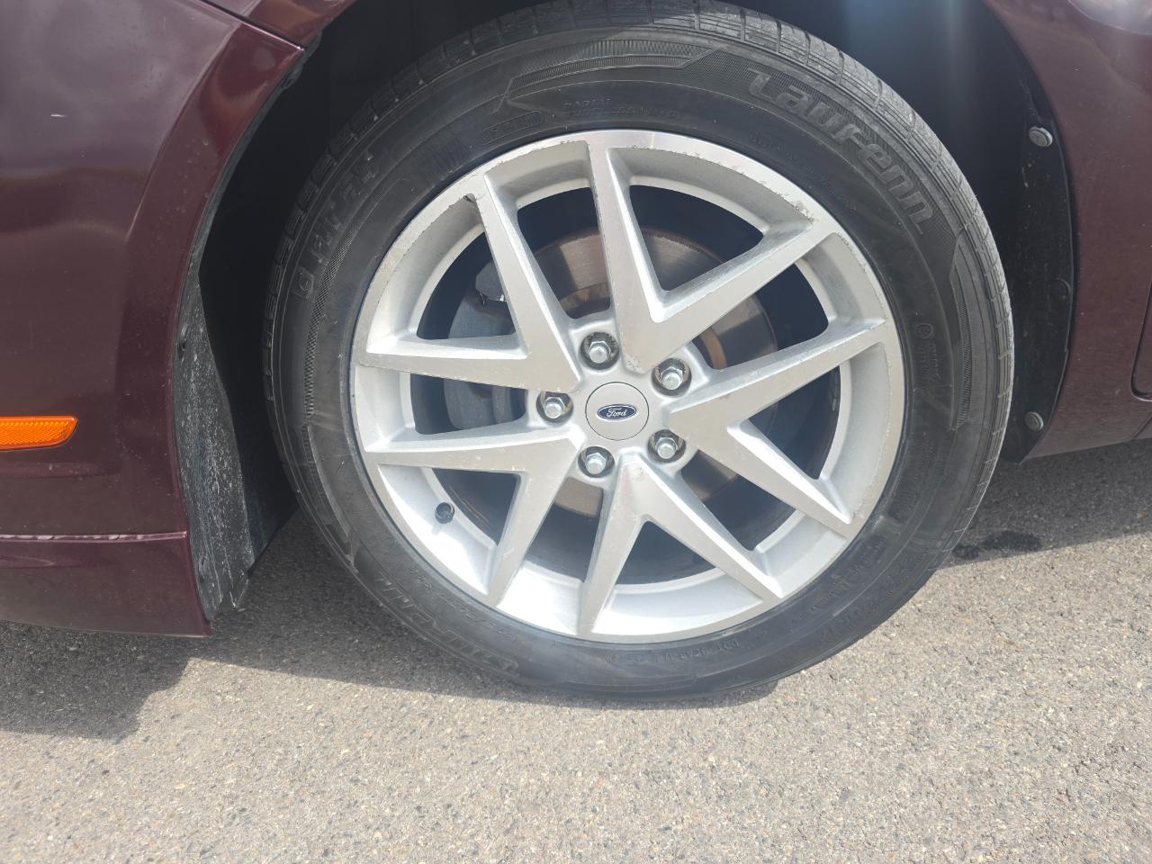 Ford Fusion I4 SEL 2011