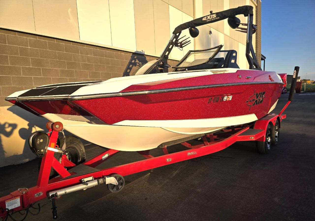 Axis Tow Boat A22  2019