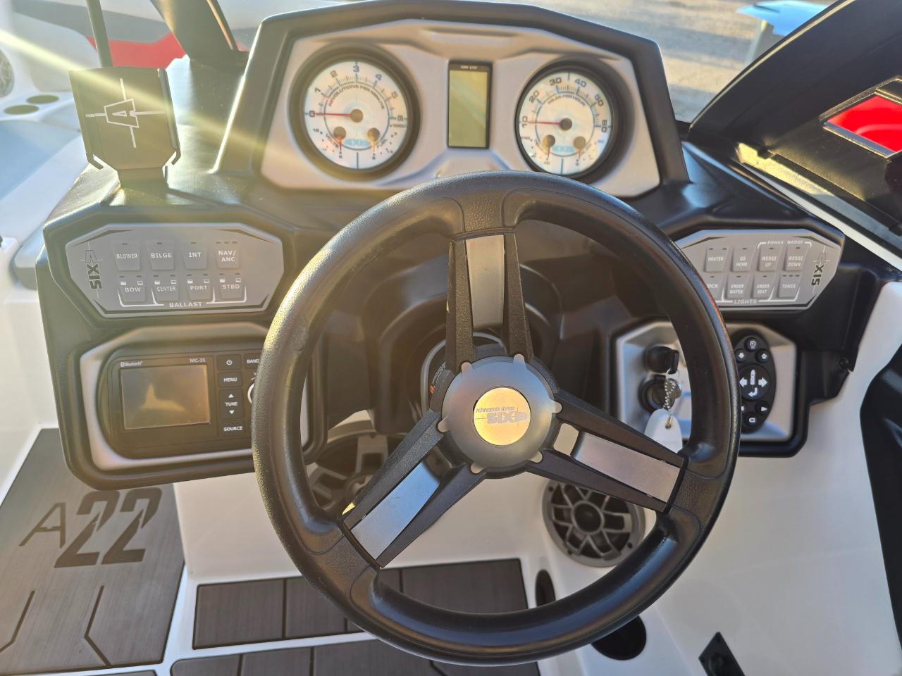 Axis Tow Boat A22  2019