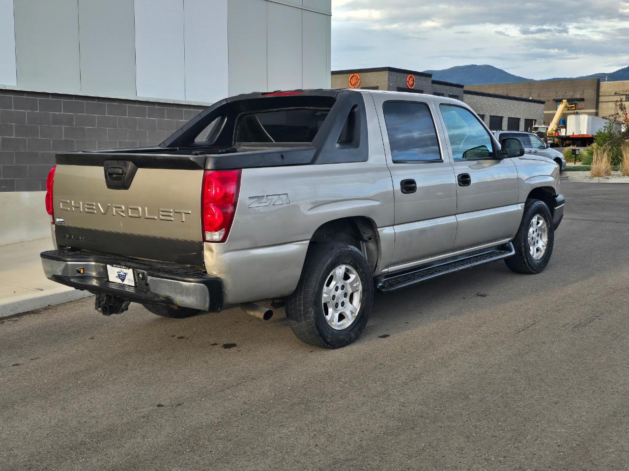 Chevrolet Avalanche 1500 4WD 2004