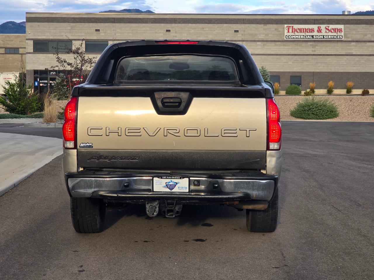 Chevrolet Avalanche 1500 4WD 2004