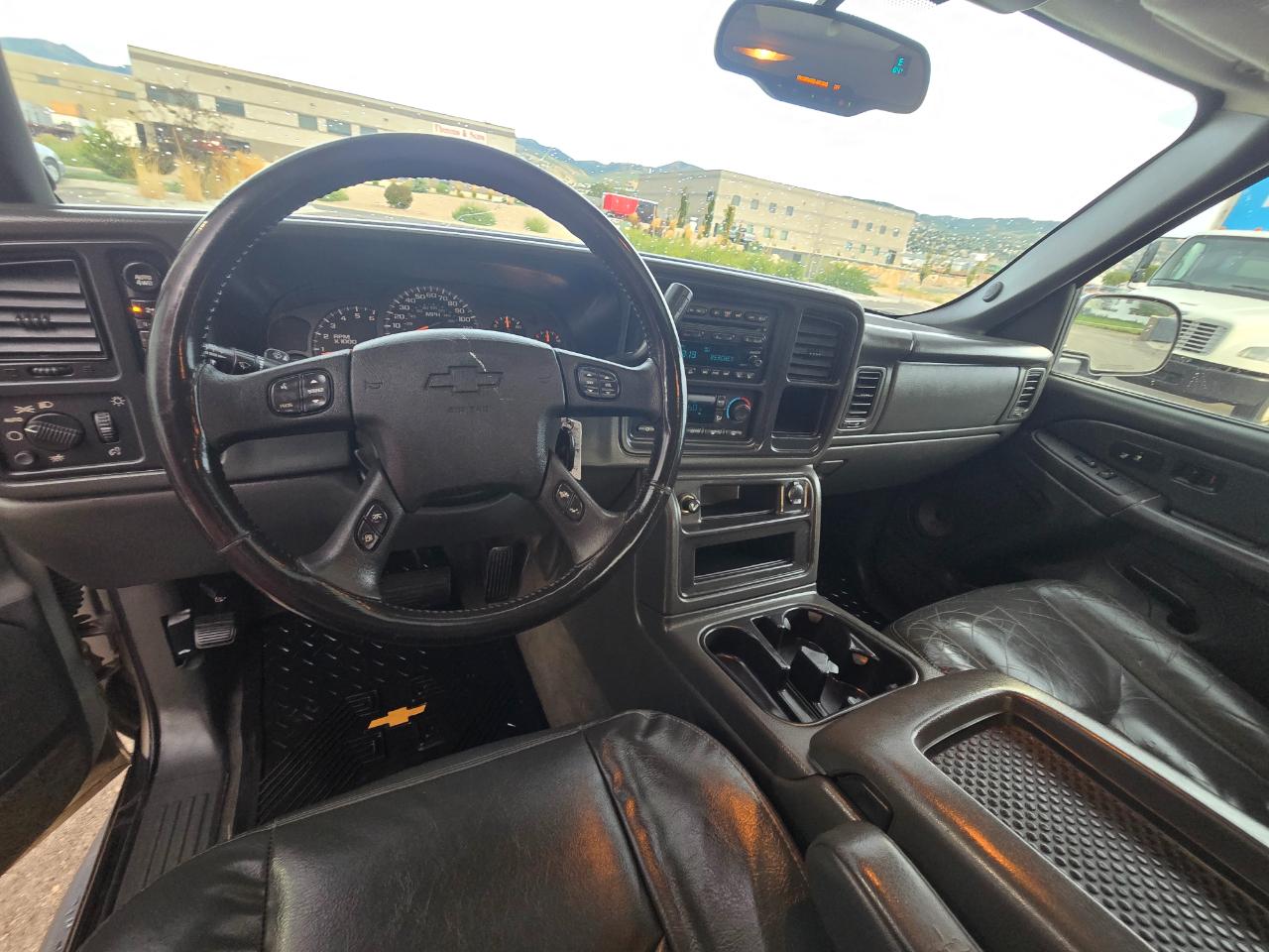 Chevrolet Avalanche 1500 4WD 2004