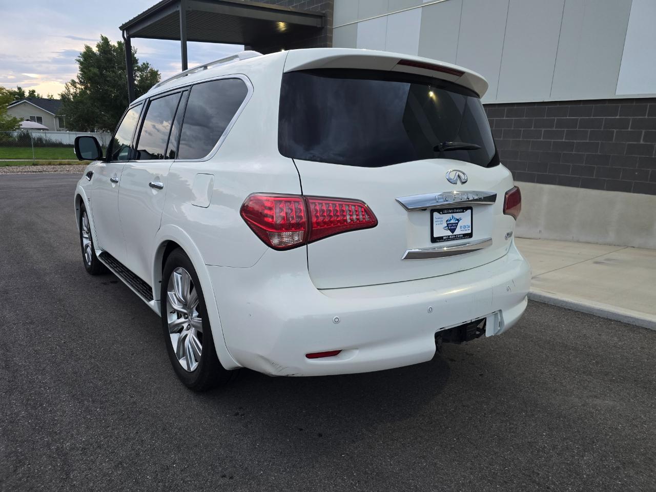 Infiniti QX80 4WD 2014