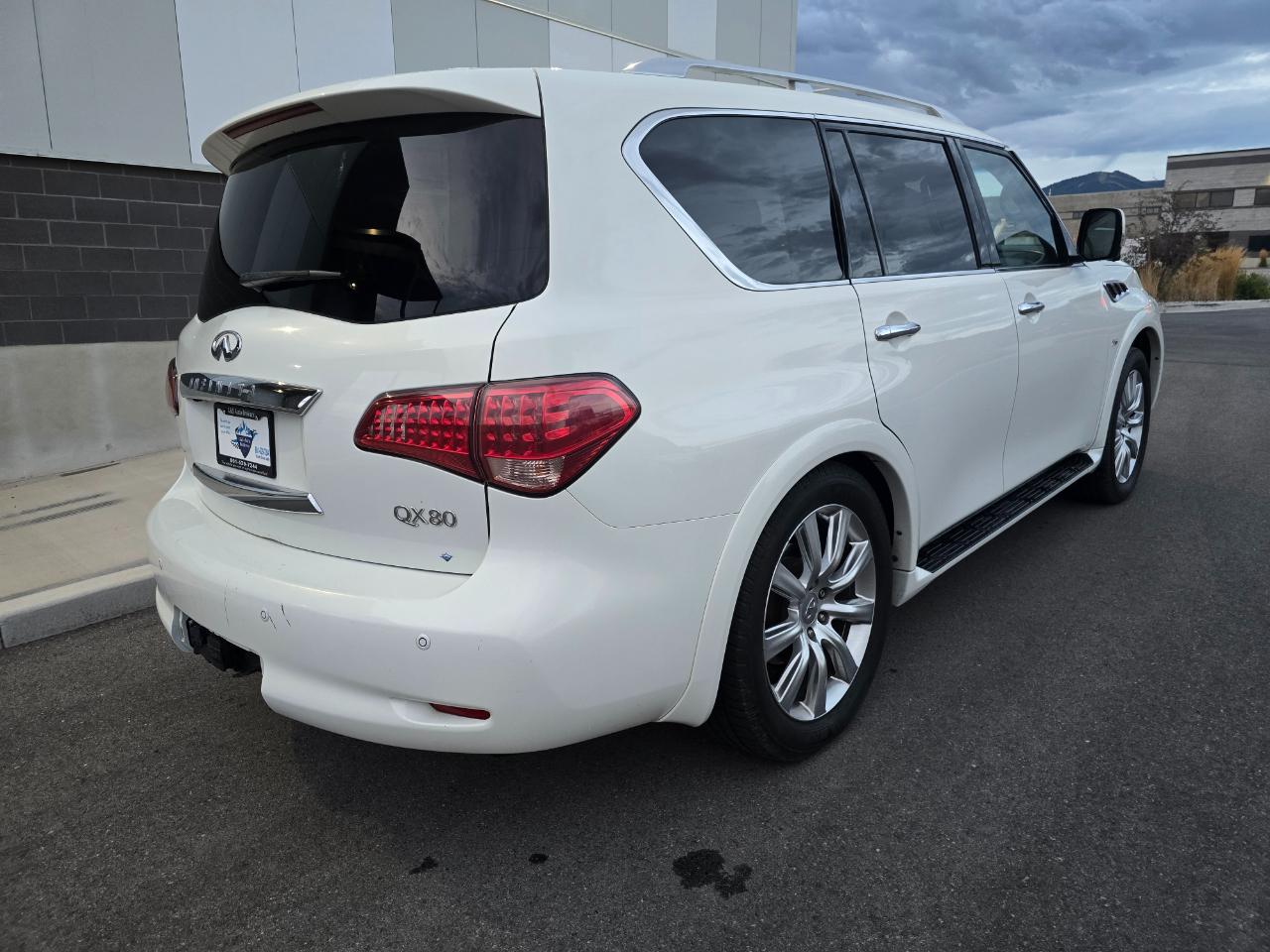 Infiniti QX80 4WD 2014