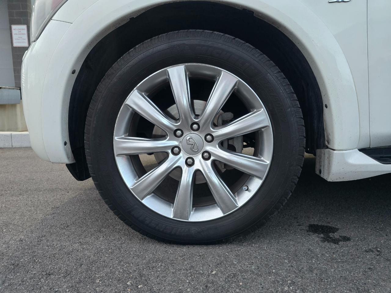 Infiniti QX80 4WD 2014