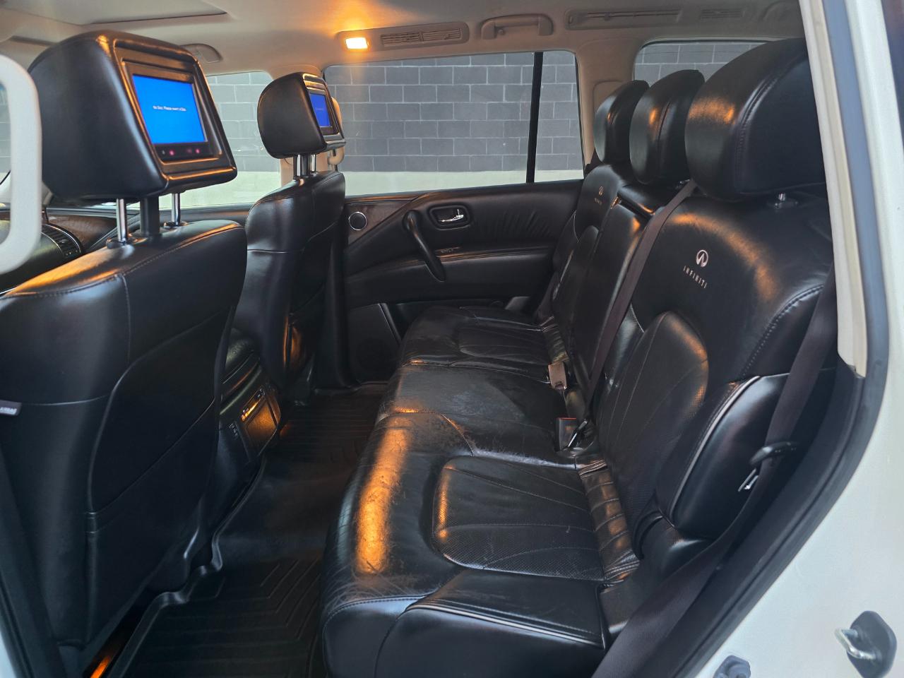 Infiniti QX80 4WD 2014