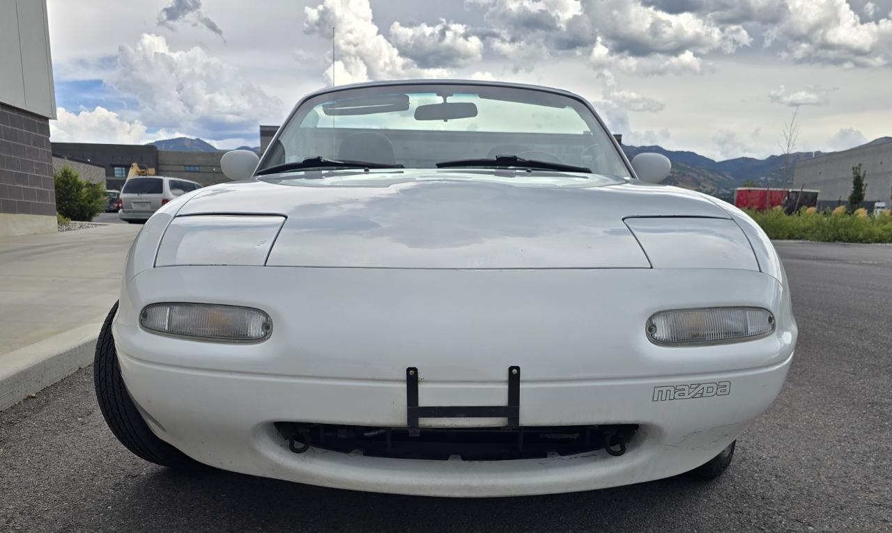 Mazda MX-5 Miata Base 1990