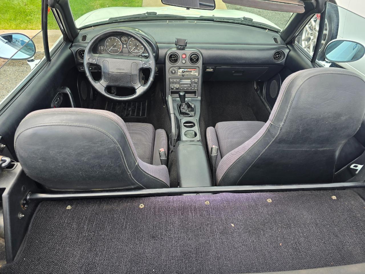 Mazda MX-5 Miata Base 1990