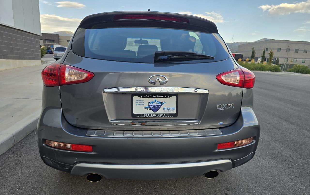 Infiniti QX50 Base AWD 2017
