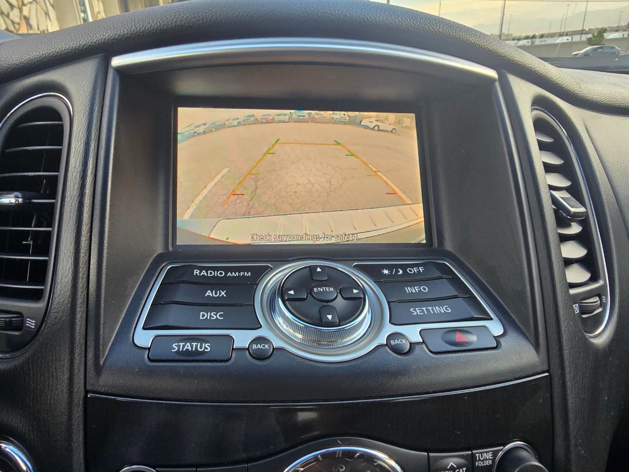 Infiniti QX50 Base AWD 2017