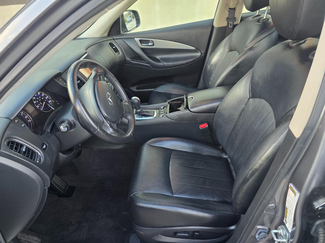 Infiniti QX50 Base AWD 2017