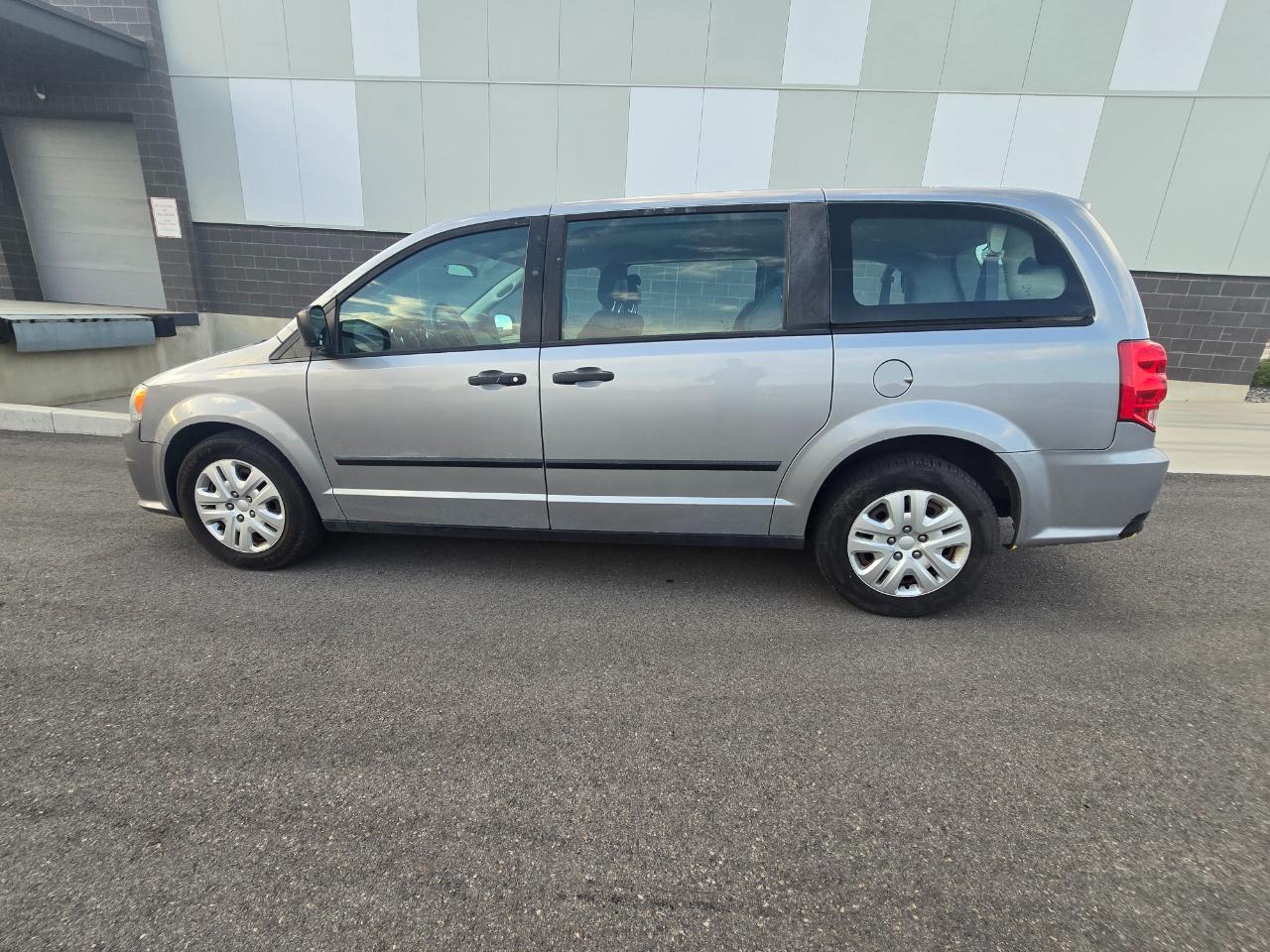 Dodge Grand Caravan SE 2016
