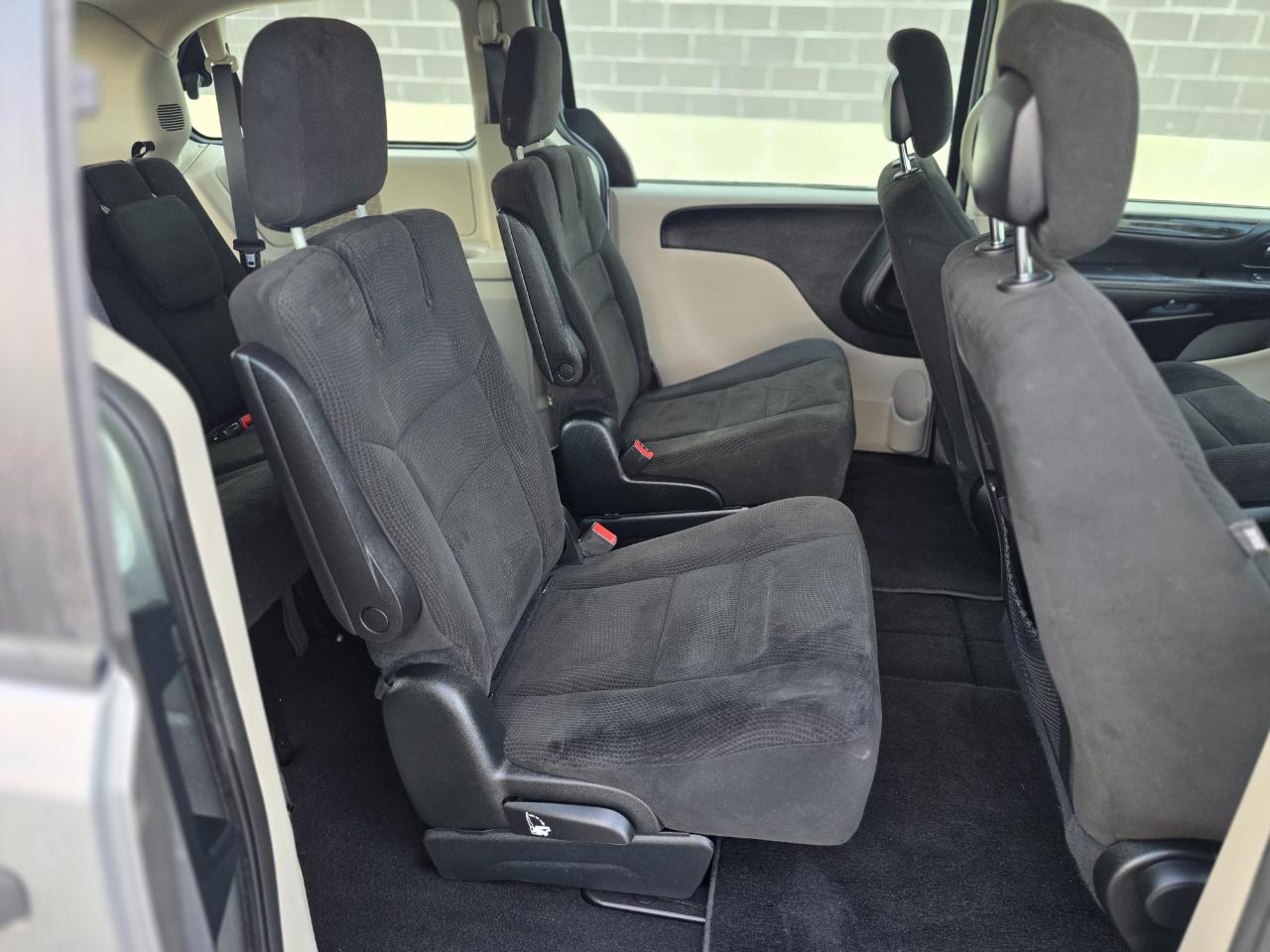 Dodge Grand Caravan SE 2016