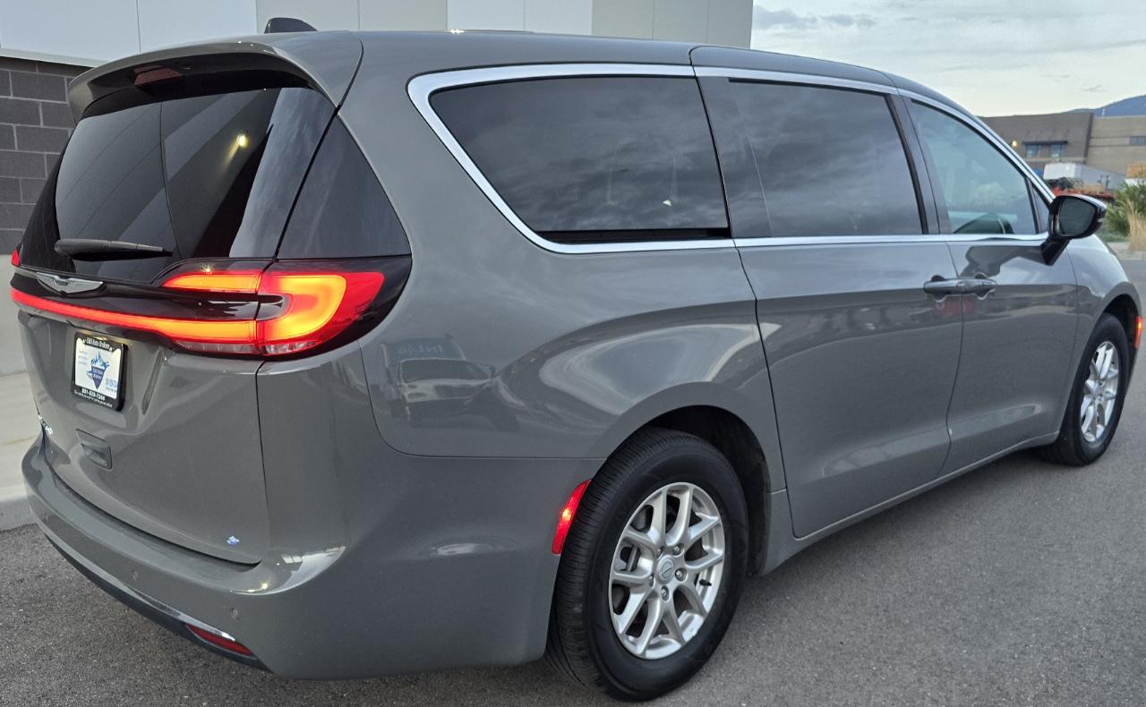 Chrysler Pacifica 4dr Wgn Touring-L 2025
