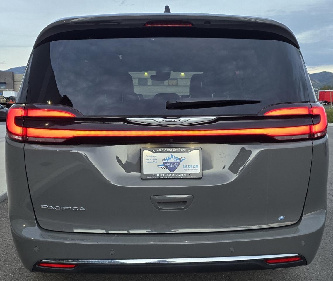 Chrysler Pacifica 4dr Wgn Touring-L 2025