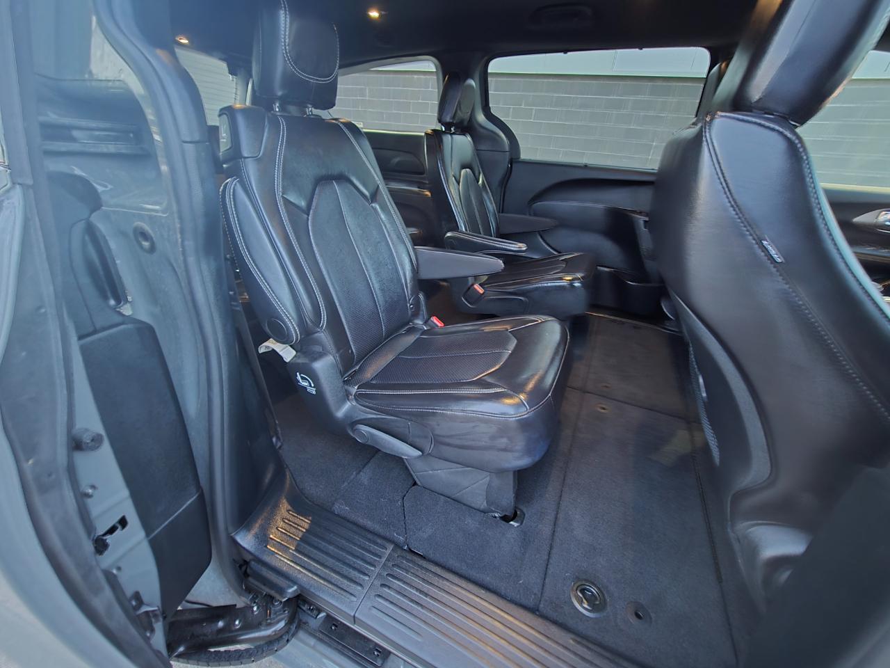 Chrysler Pacifica 4dr Wgn Touring-L 2025