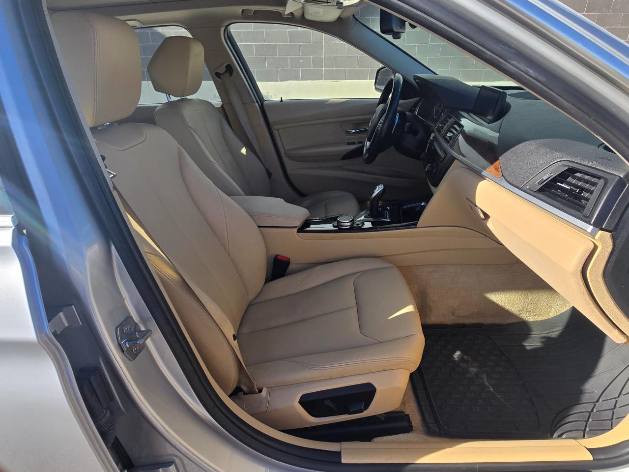 BMW 3-Series Sport Wagon 328i xDrive 2015