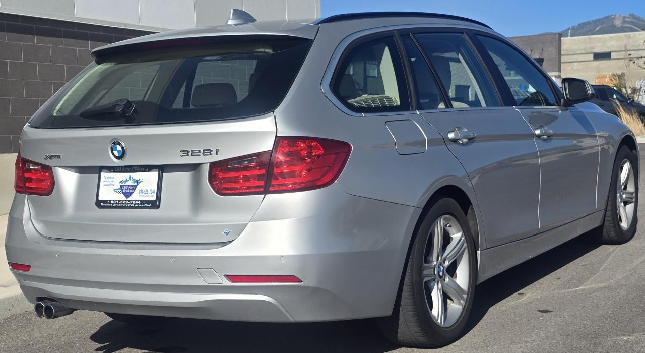 BMW 3-Series Sport Wagon 328i xDrive 2015