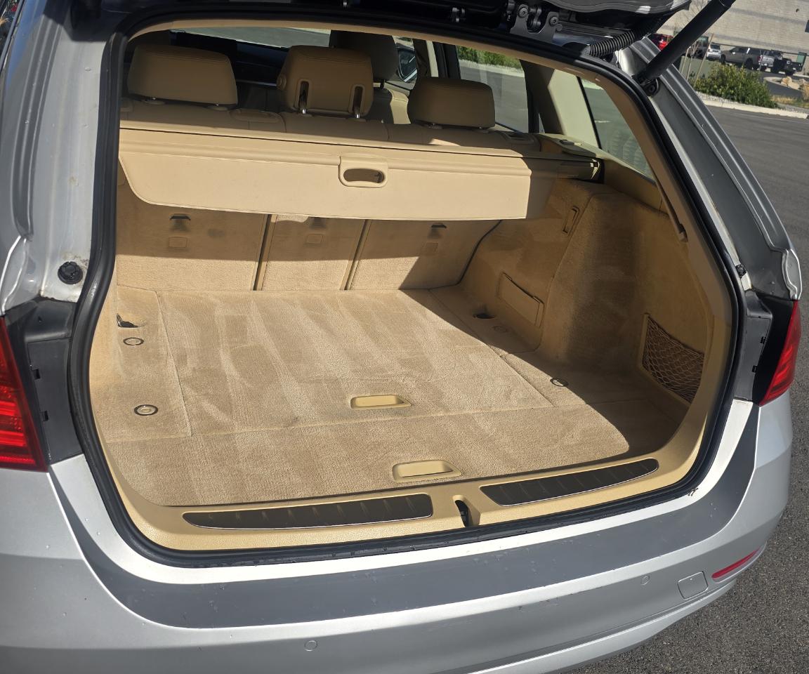 BMW 3-Series Sport Wagon 328i xDrive 2015