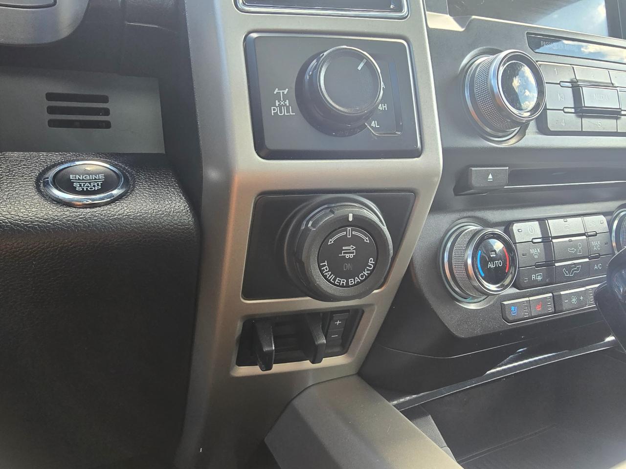 Ford F-150 Lariat SuperCrew 5.5-ft. Bed 4WD 2018