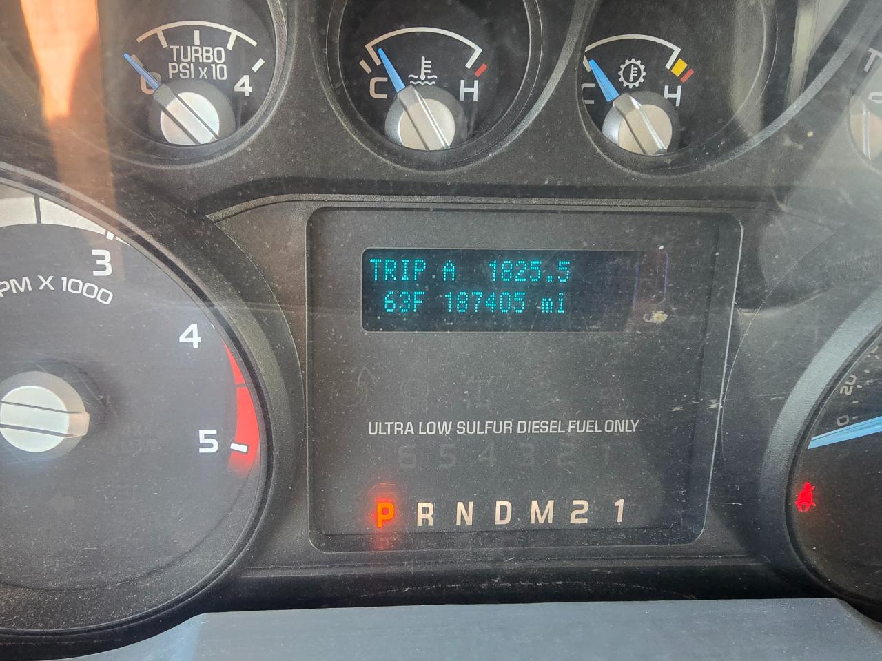 Ford F-350 SD XL SuperCab 4WD DRW 2015