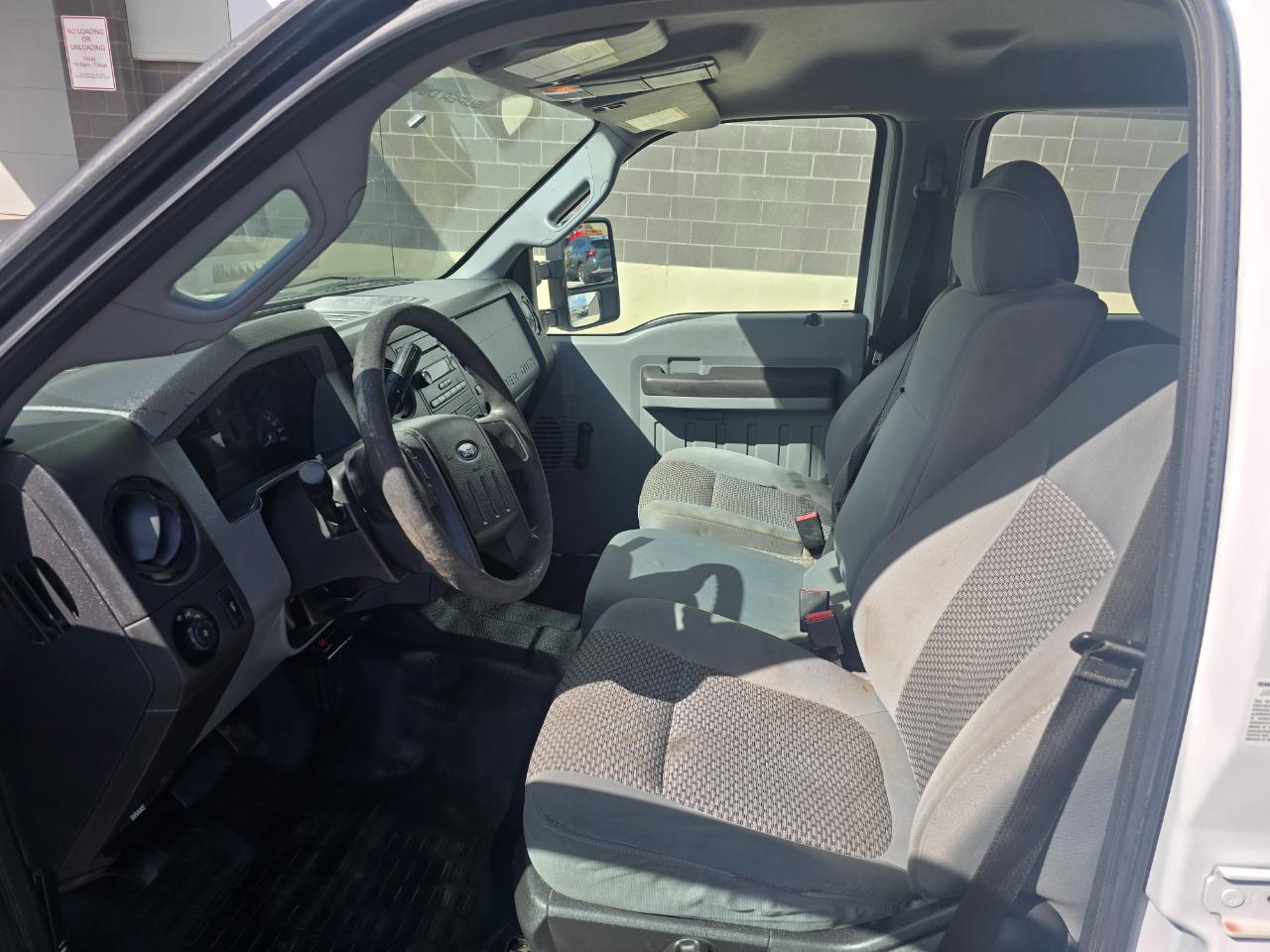 Ford F-350 SD XL SuperCab 4WD DRW 2015