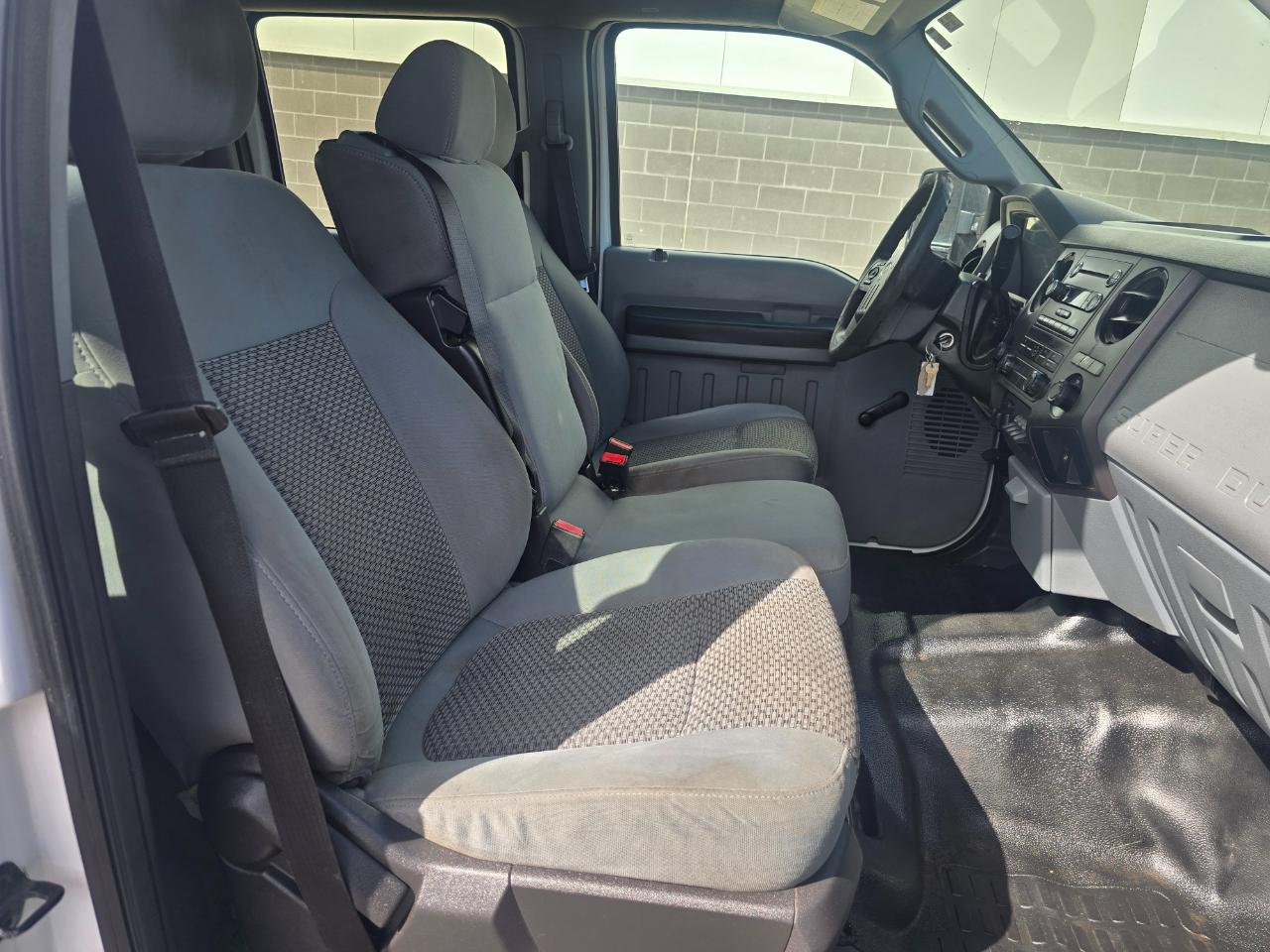 Ford F-350 SD XL SuperCab 4WD DRW 2015