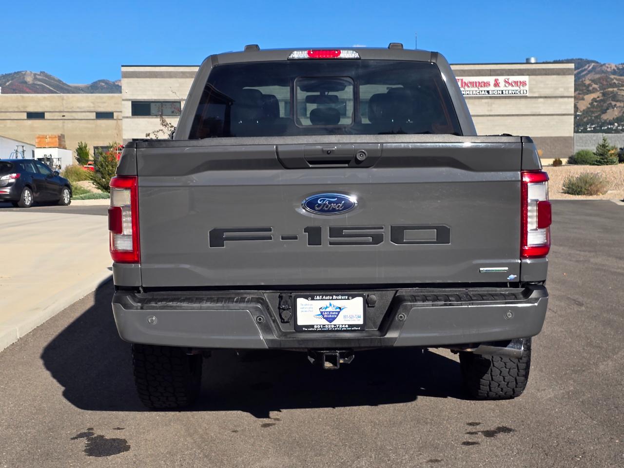 Ford F-150 Supercab 139" 4WD Lariat 2021
