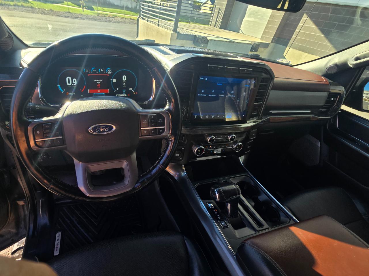 Ford F-150 Supercab 139" 4WD Lariat 2021
