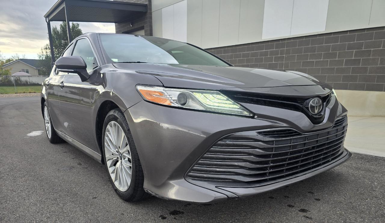 Toyota Camry XLE 2019