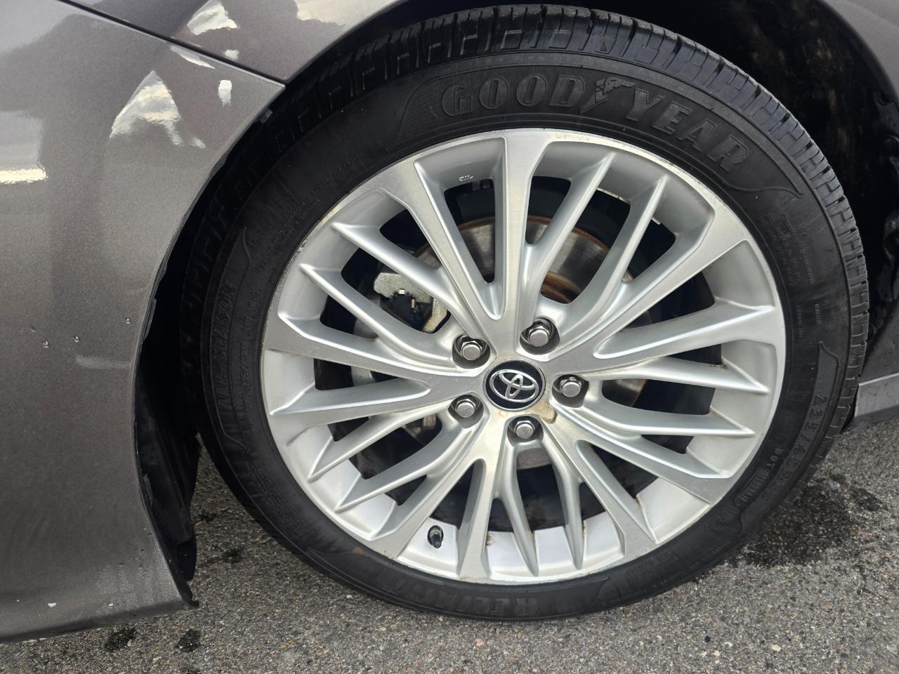 Toyota Camry XLE 2019