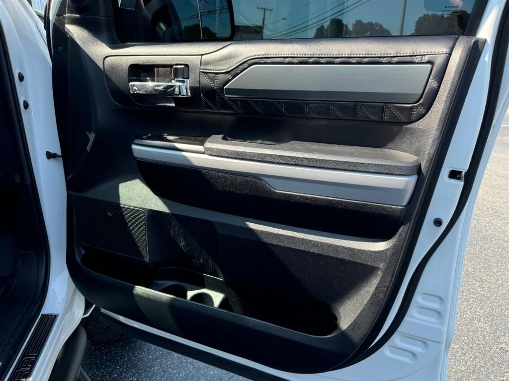 Toyota Tundra Platinum CrewMax 5.7L 4WD 2020