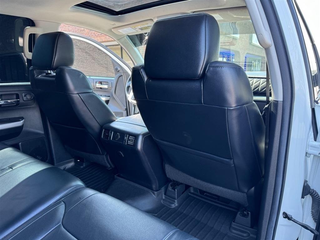 Toyota Tundra Platinum CrewMax 5.7L 4WD 2020