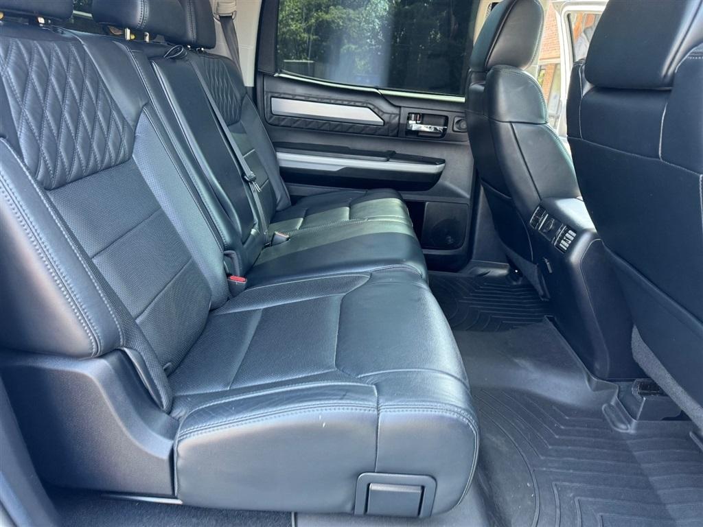 Toyota Tundra Platinum CrewMax 5.7L 4WD 2020