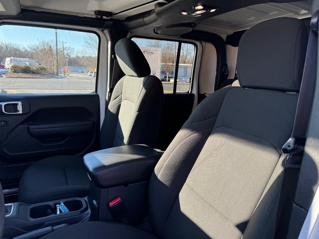 Jeep Gladiator Sport 2023