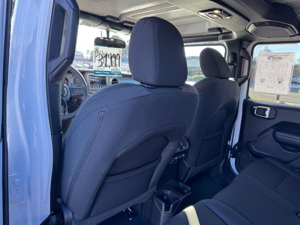 Jeep Gladiator Sport 2023